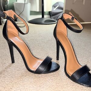 Charlotte Russe Black Heels size 7